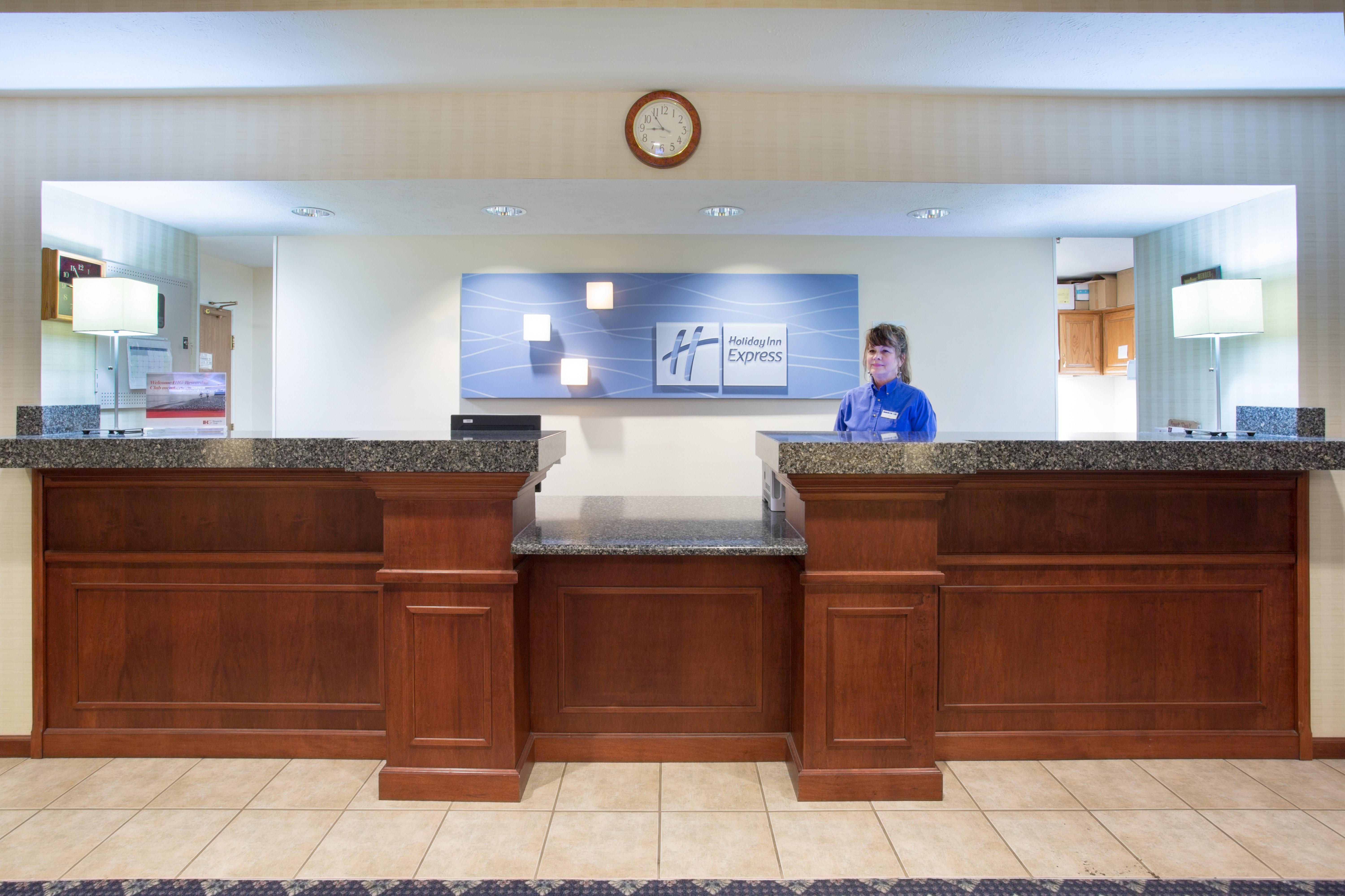 Holiday Inn Express & Suites Abilene, An Ihg Hotel Екстер'єр фото